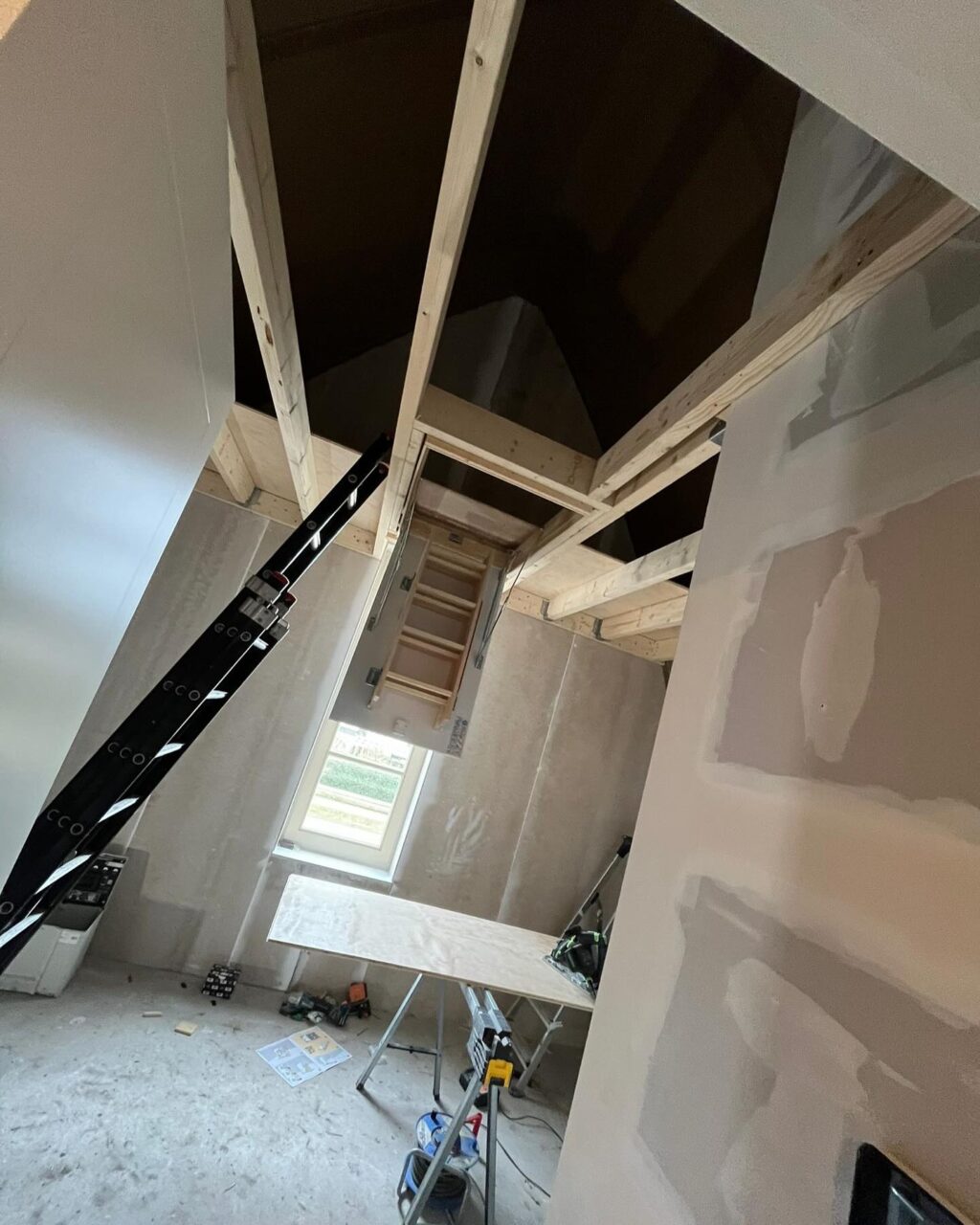 Instagram post from macbouw. This post is in position 3.