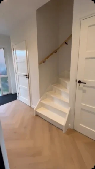 Instagram post from macbouw. This post is in position 20.