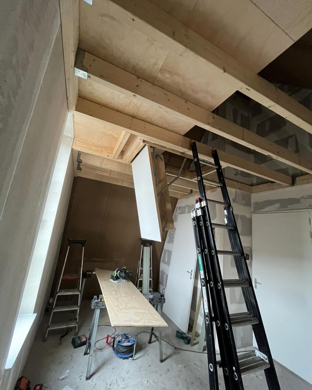 Instagram post from macbouw. This post is in position 1.