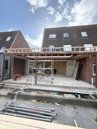 Instagram post from macbouw. This post is in position 13.