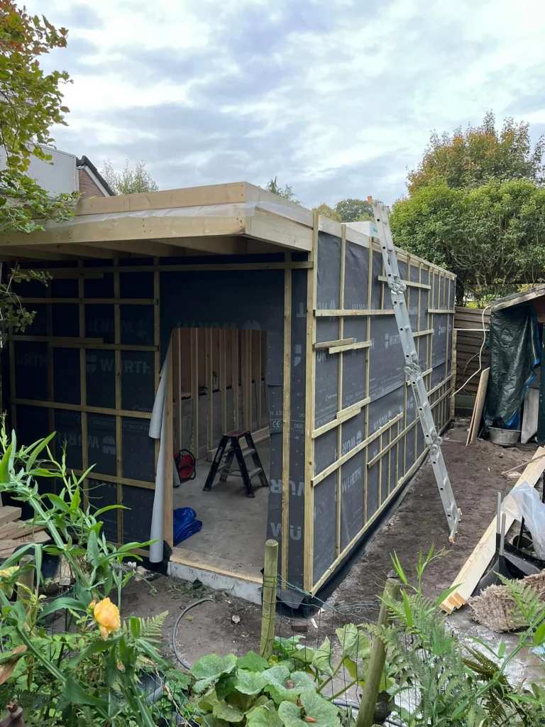 Instagram post from macbouw. This post is in position 3.