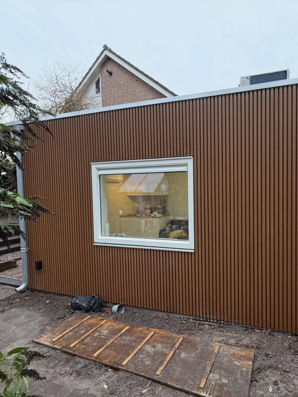 Instagram post from macbouw. This post is in position 5.