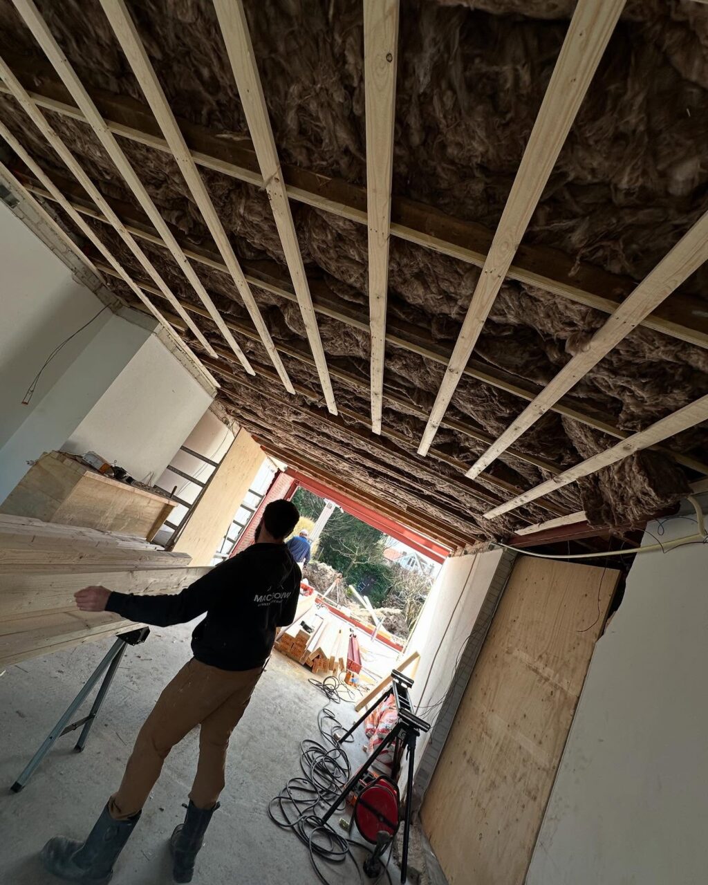 Instagram post from macbouw. This post is in position 2.